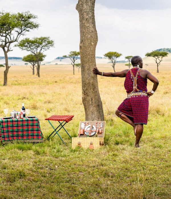 MAASAI MARA HERO