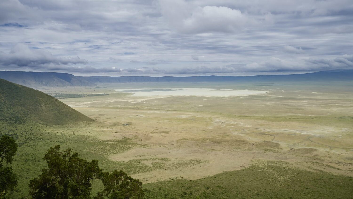 NGORONGORO CRATER TANZANIA